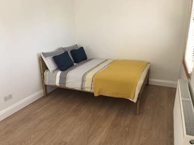 Very Large Double Refurbished Room Near Westfield Main Photo
