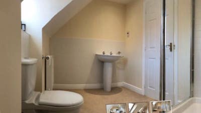 Master double ensuite bedroom  Main Photo