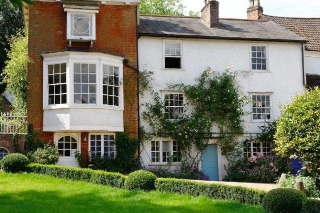 Flat for Rent Between Watford and Northwood Main Photo