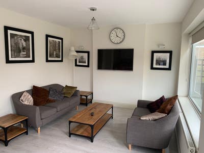 En-suite bedroom in Cosham (Portsmouth) Main Photo