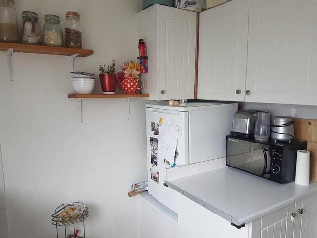 Large first floor flat in great location Main Photo