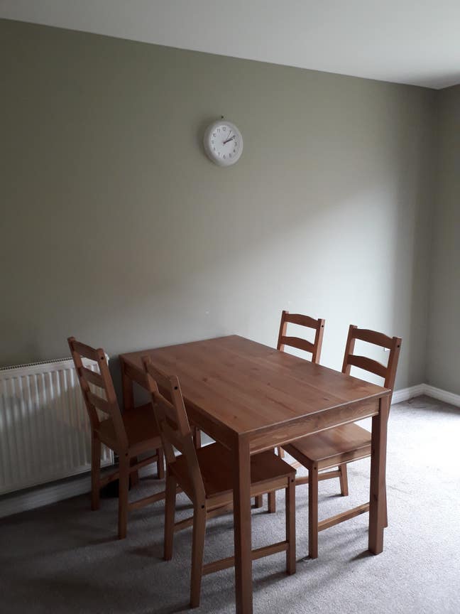 An ensuite room and a small double room to let Main Photo