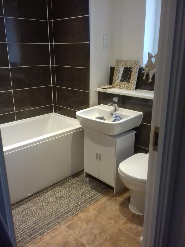 Double Room with Private Bathroom Main Photo