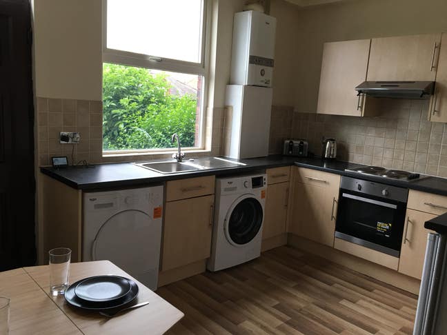 Room in Meanwood House Share Main Photo
