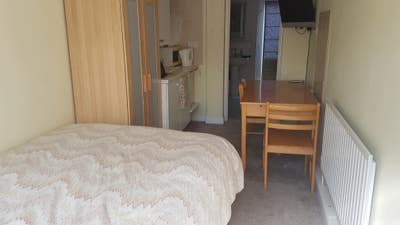Self Contained Annexe for Monday to Friday  rental Main Photo