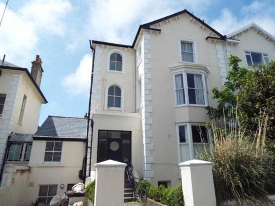 Spacious Double Room / Own Flat in Central Hove Main Photo
