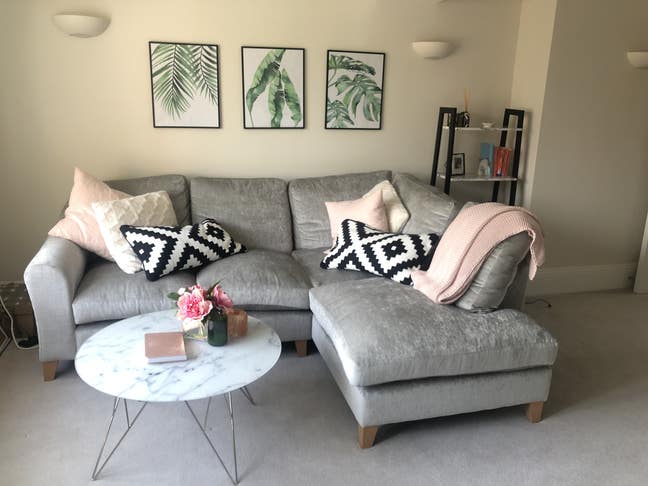 Double Bed in central Reading apartment   Main Photo