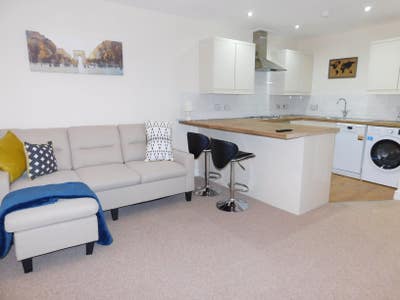 Fully furnished luxury studio Main Photo