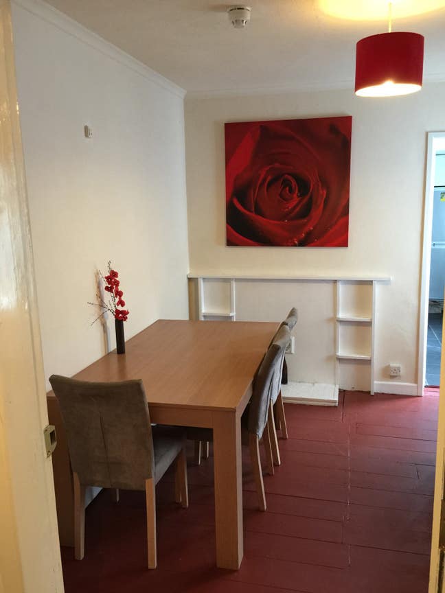 Double room in town centre Main Photo