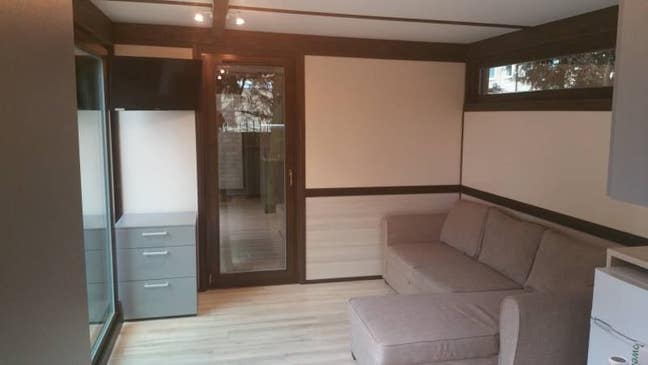 Studio flat with own amenities. Main Photo