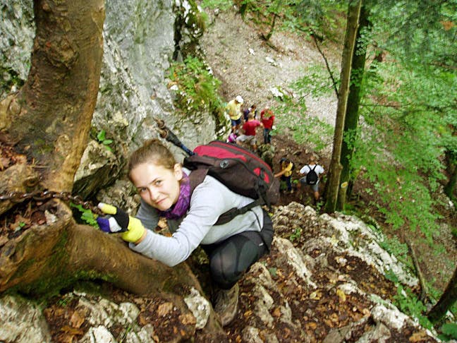 Nice girl with looking for a room:) Main Photo