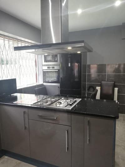 Double room available right next to richmond park Main Photo