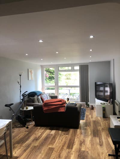 Unfurnished double room for rent in Surbiton Main Photo