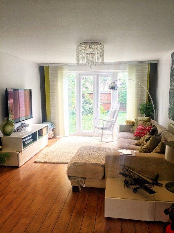 Much Loved Double Room in a Female Shared Home - Main Photo