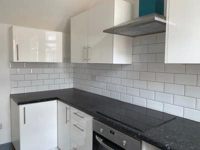 Room to let in Harehills leeds  Main Photo