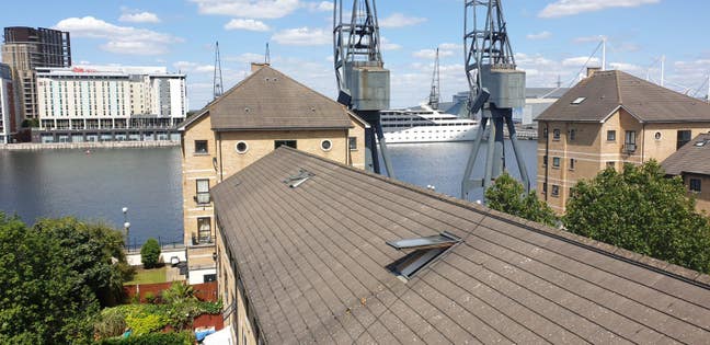 Large double with direct dock views, great area! Main Photo
