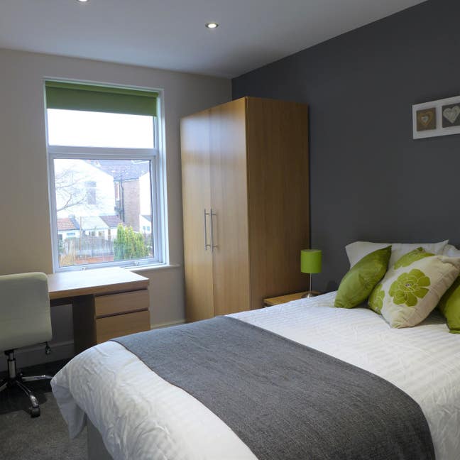 Stylish double room with en-suite Main Photo