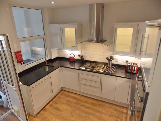 Beautiful rooms in Tamworth for Professionals Main Photo