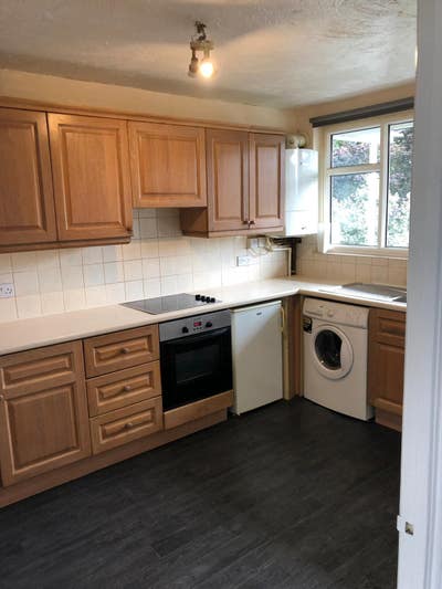 2 large double bedroomed maisonette Main Photo