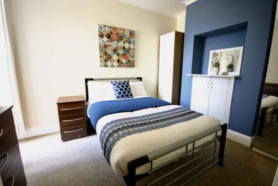 Furnished Double Room - Bills Included  Main Photo