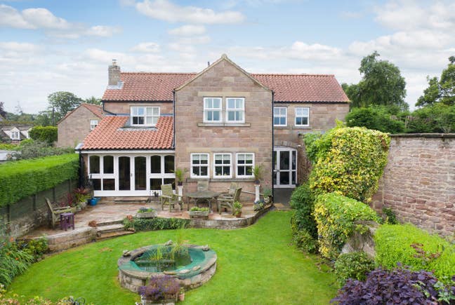 Luxury Double room between Harrogate and Wetherby  Main Photo