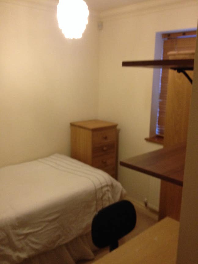 Superb single room with all bills included Main Photo