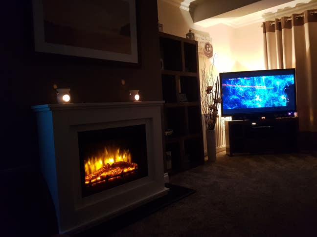 3 bed semi nice house. Spare room with bed.  Main Photo