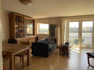  Dbl Room with River Views near Canary Wharf Main Photo