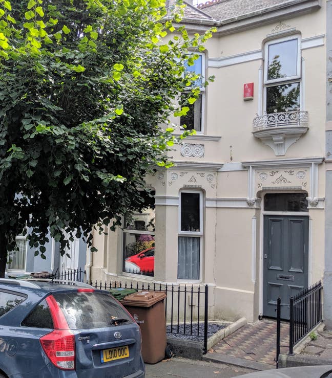 ** 3 lovely double rooms in shared house ** Main Photo