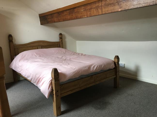 Central Location- 5 bed house - All bills included Main Photo