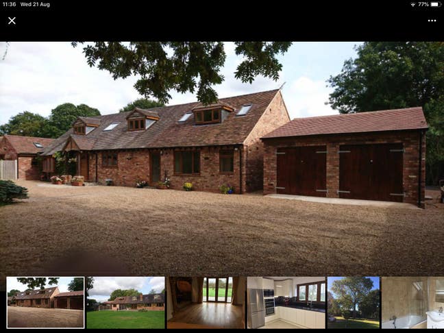  Suite of 2 rooms stunning location all bills incl Main Photo