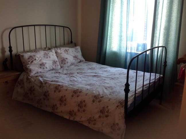 Double room in a 2 bed flat - new development Main Photo