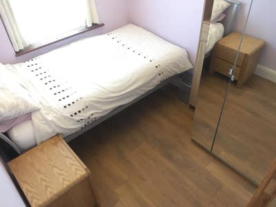 Single room London Zone 2 £600pm Main Photo