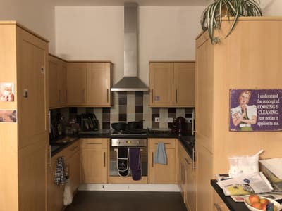 Double bedroom in City Quay  Main Photo