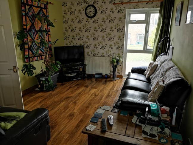 Dououble room available  Main Photo