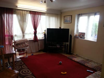 3 bedroom flat for rent in west Kensington  Main Photo