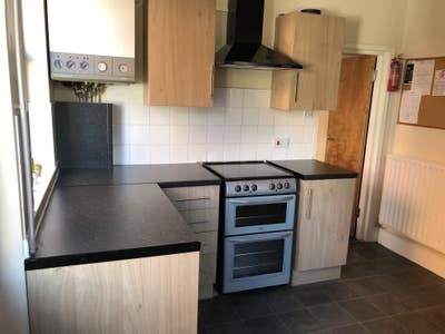 Large well decorated student house Main Photo
