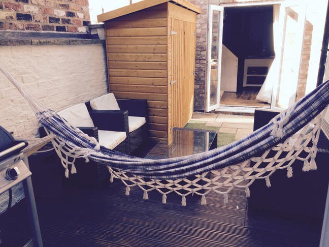 Recently renovated cosy home (available now) Main Photo