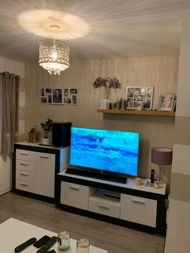 2 Bed 2 Bath Ground Floor Flat in Broughton Main Photo