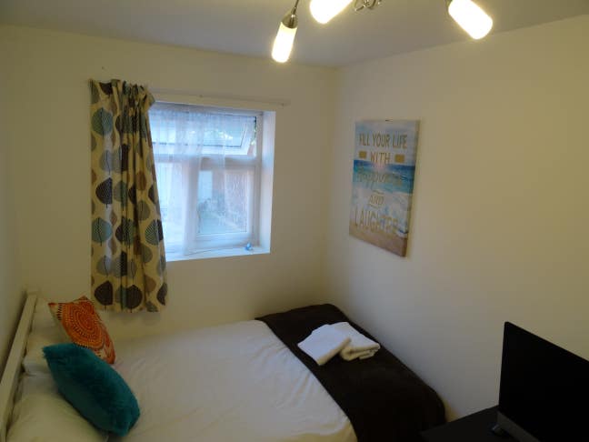 Stunning  room all inclusive  - Near station Main Photo