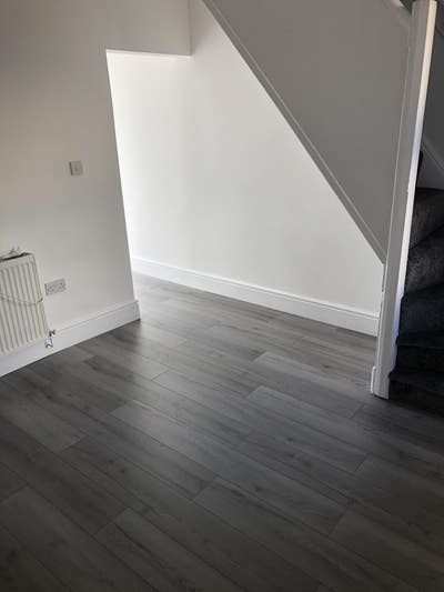 Available now. 3 bedroom house  near city centre Main Photo