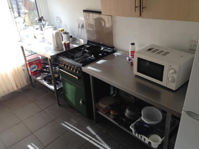 Double room available now Main Photo