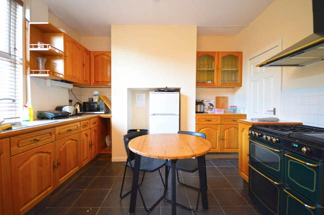 Double En-Suite Bedroom  *inc All Bills* Main Photo