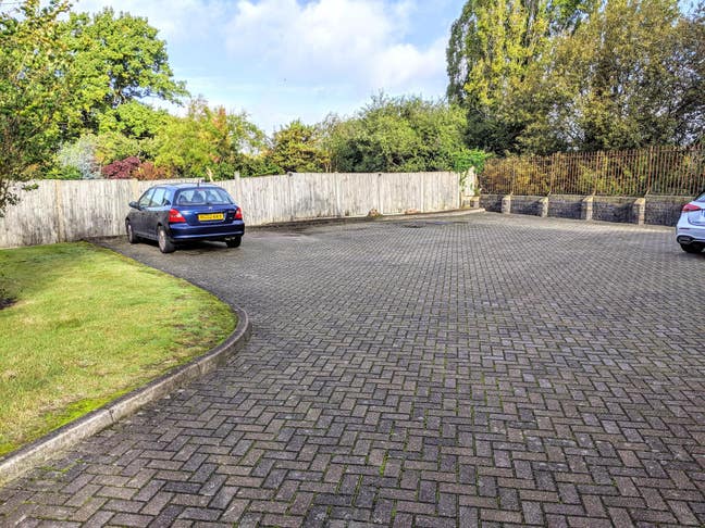 Luxury One Bedroom Flat Main Photo