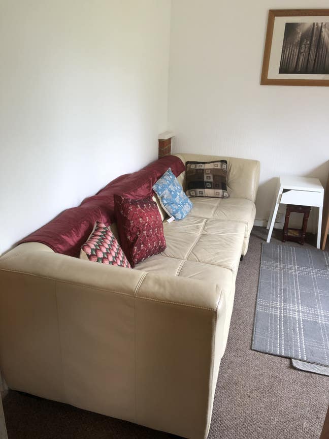 Bedroom & Sitting Room,  for One Person, £670 Main Photo