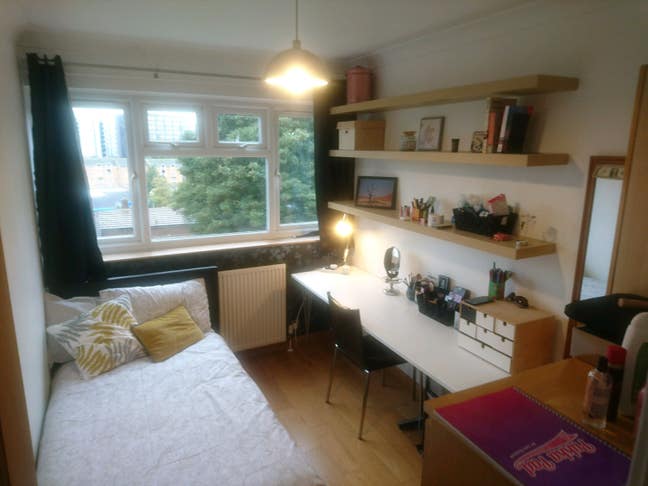 Nice flat, sunny room, convenient place, zone 2 Main Photo