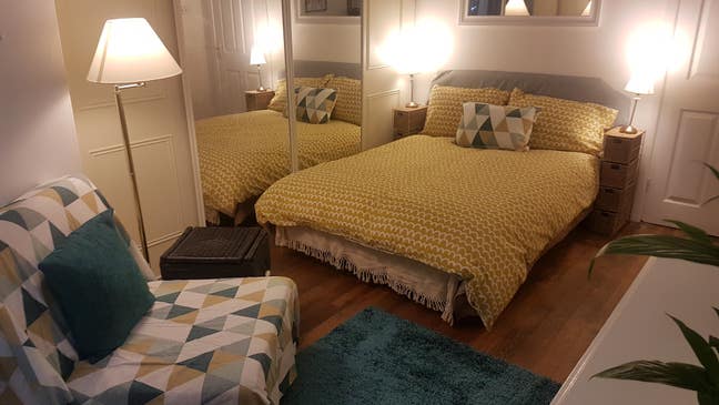 Stylish Double Room Next to Beaches & Town Centre Main Photo