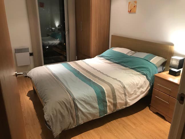 Double room in Exchange Quay, Salford Main Photo