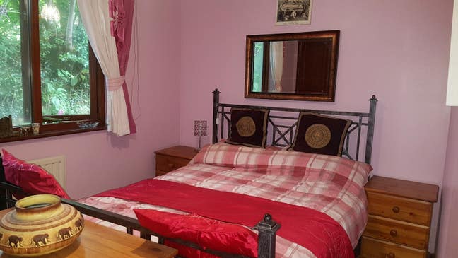 6 / 12  Month Let Double Room Main Photo