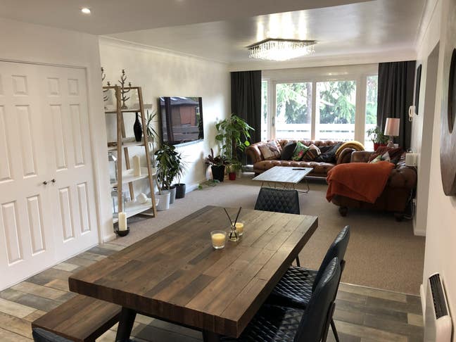 Double Room Large Flat  Close to the City  Main Photo